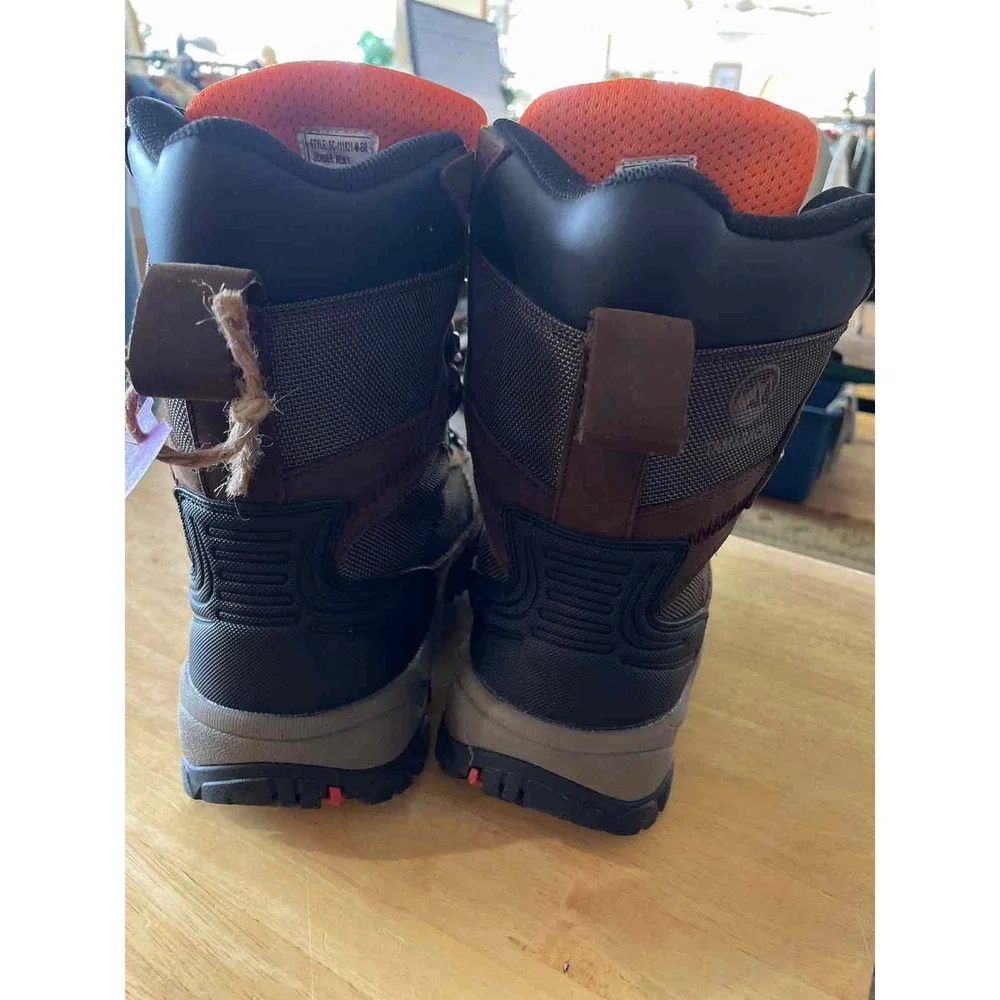 10 Tamarack Men's Hiking Boots